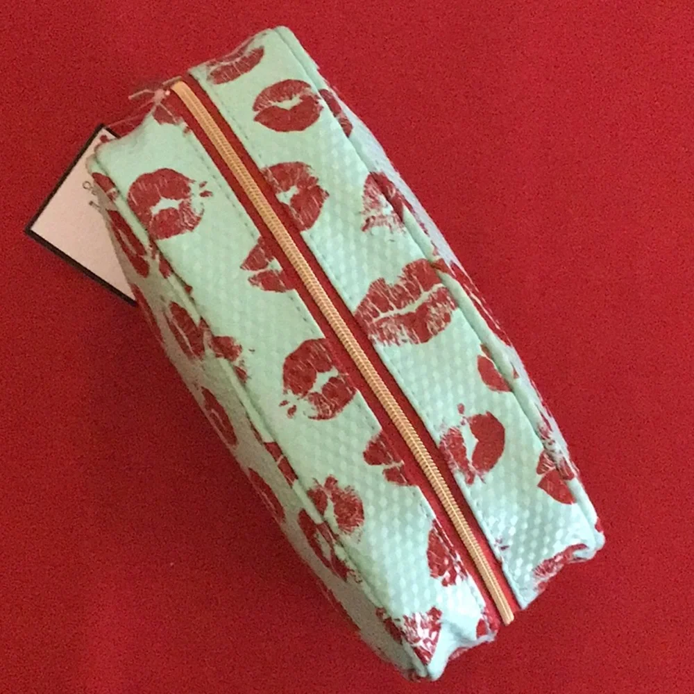Created for Macy’s Green Lippie Cosmetic Bag